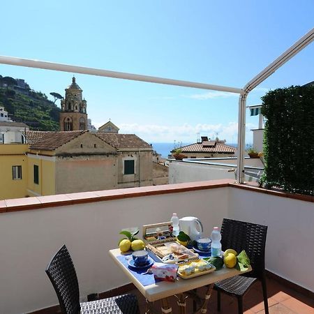 Beautiful Lights Guest House Amalfi Bagian luar foto