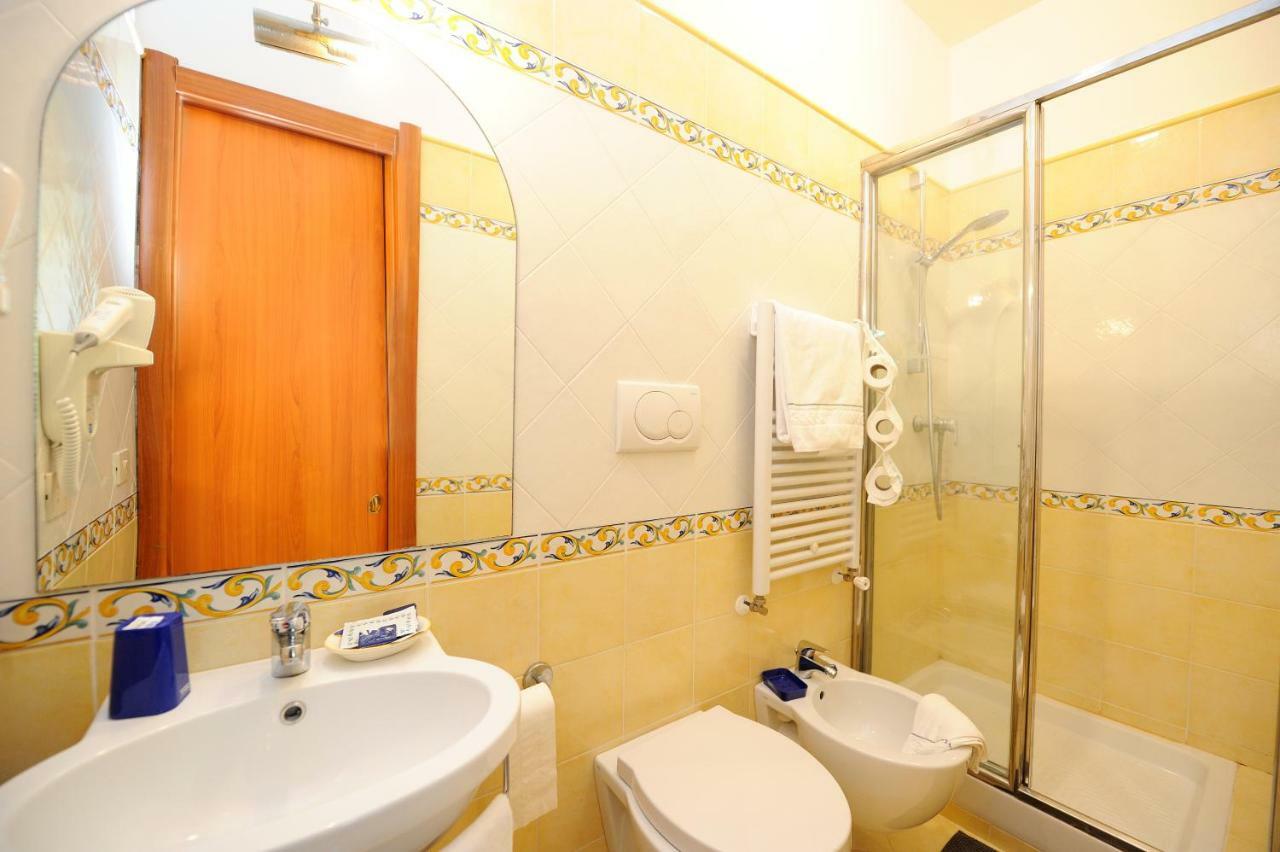 Beautiful Lights Guest House Amalfi Bagian luar foto